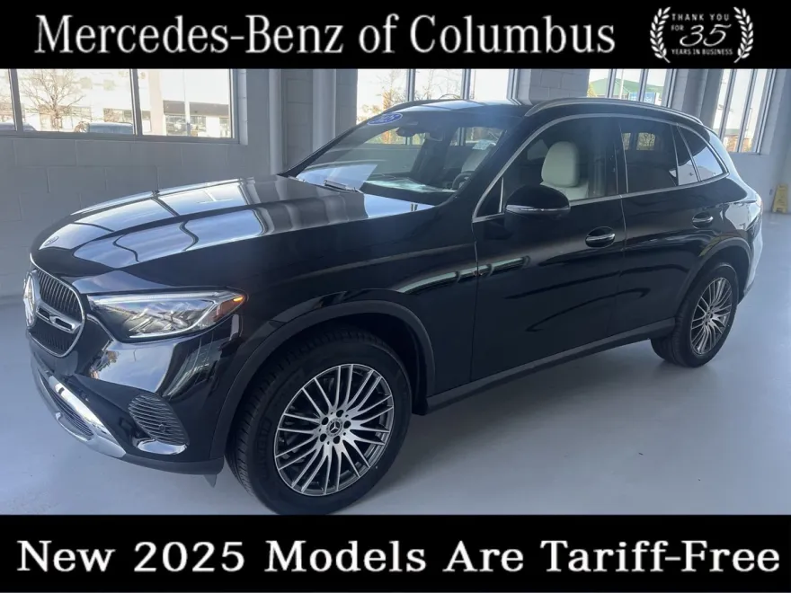 2025 Mercedes Benz GLC photo 1