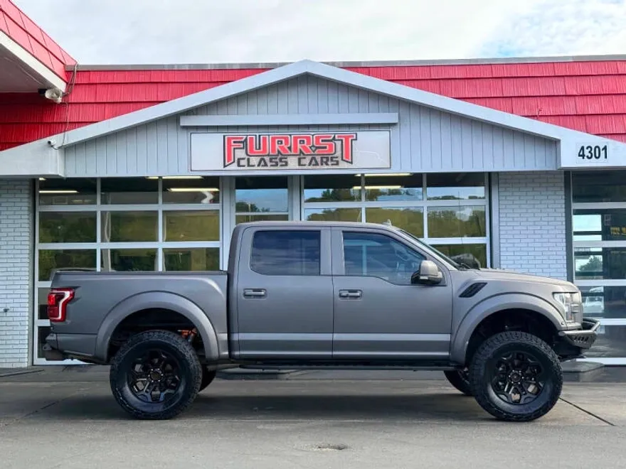 2019 Ford F-150 Raptor photo 1