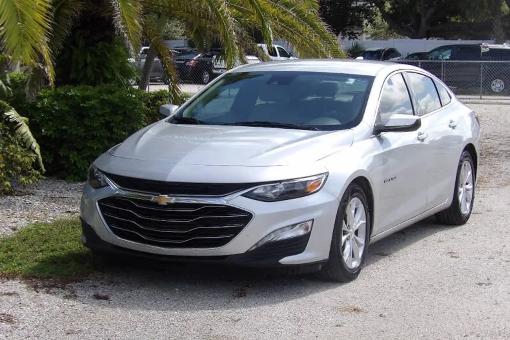 2020 Chevrolet Malibu 1LT photo 1