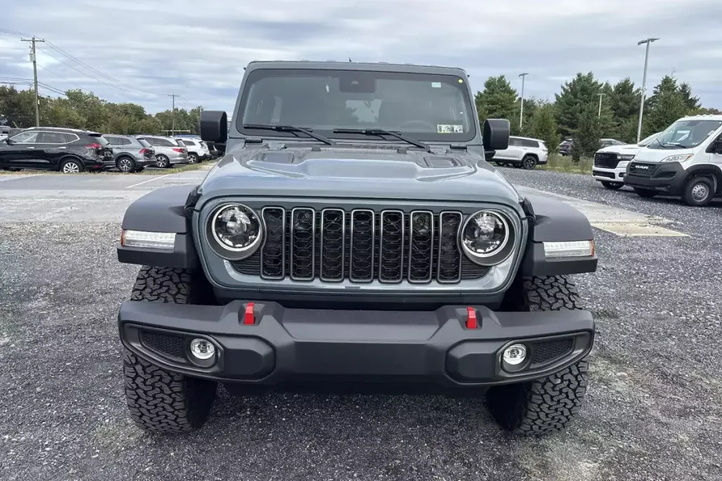 2025 Jeep Wrangler Rubicon photo 1