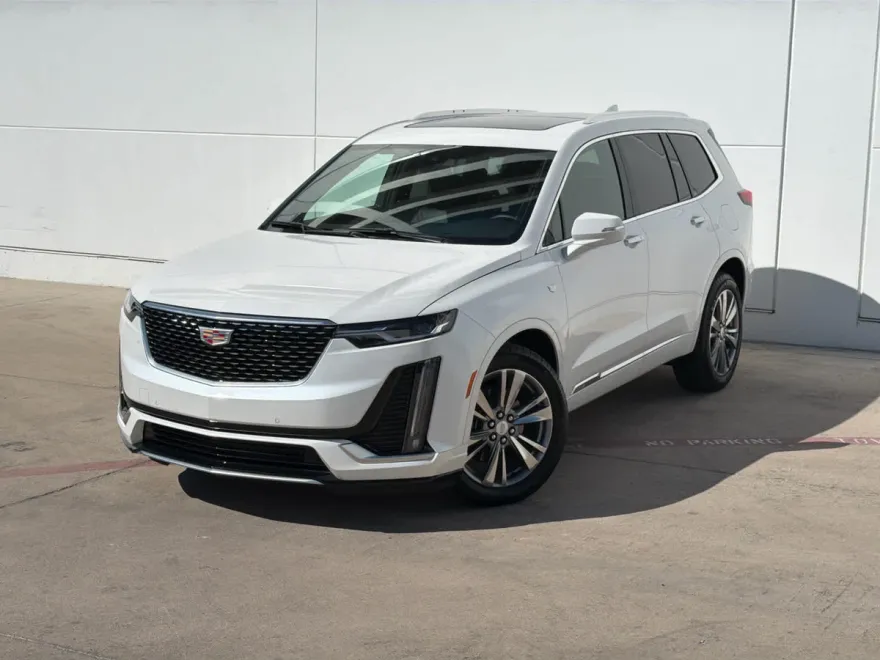 2025 Cadillac XT6 Premium Luxury photo 1