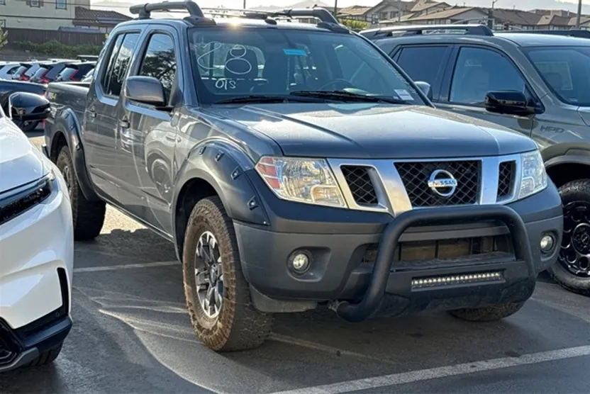 2020 Nissan Frontier PRO-4X photo 1