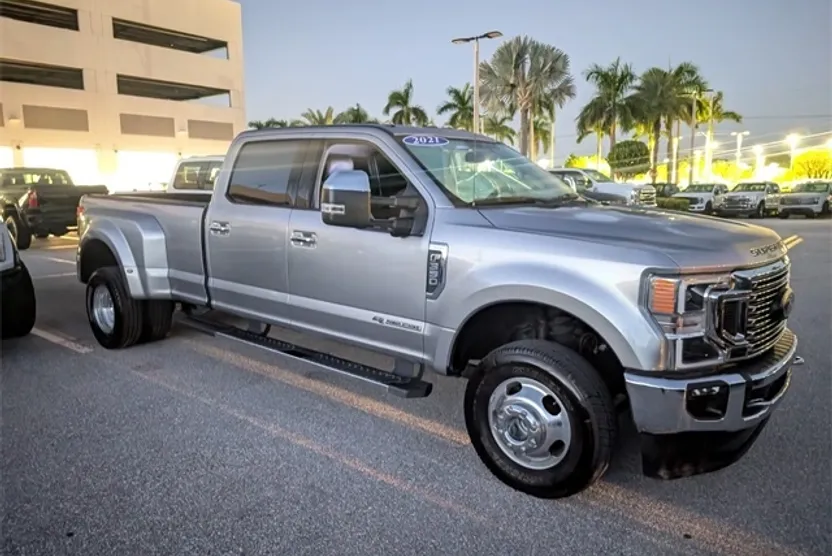 2021 Ford F-350 photo 1