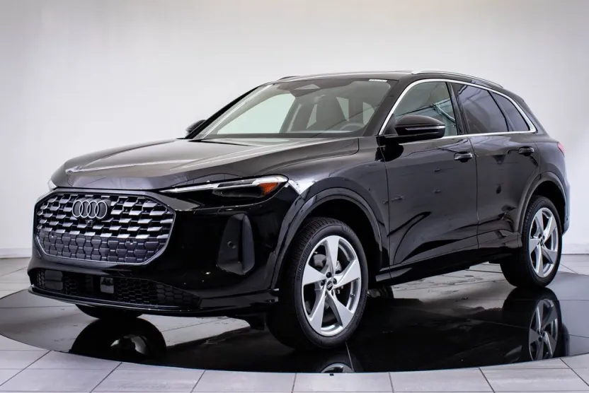 2025 Audi Q5 2.0T Premium Plus photo 1