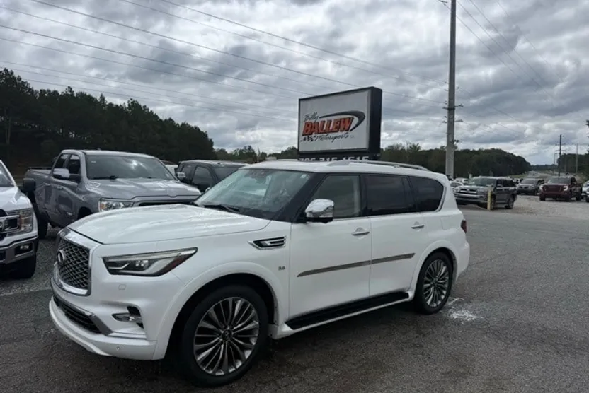 2018 Infiniti QX80 Base photo 1