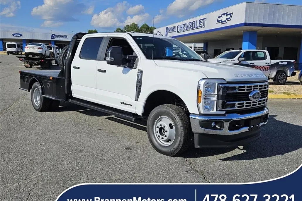 2024 Ford F-350 photo 1