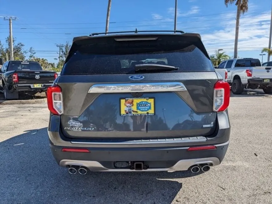 2020 Ford Explorer Platinum photo 1