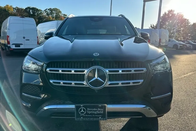 2024 Mercedes Benz GLE 350 4MATIC photo 1