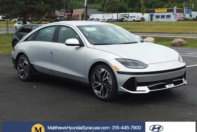 2024 Hyundai Ioniq 6 SEL photo 1