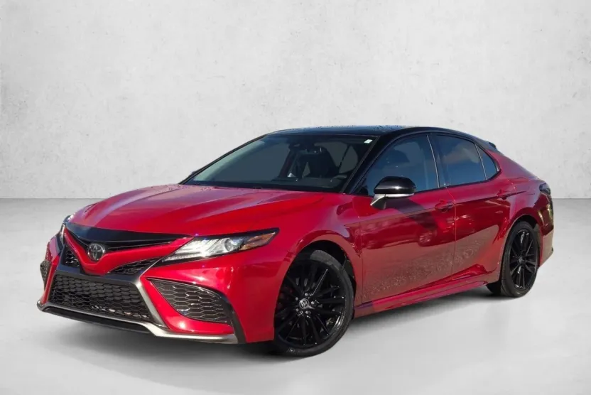 2022 Toyota Camry XSE photo 1
