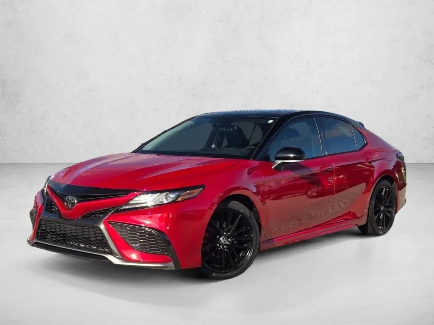 2022 Toyota Camry XSE photo 1