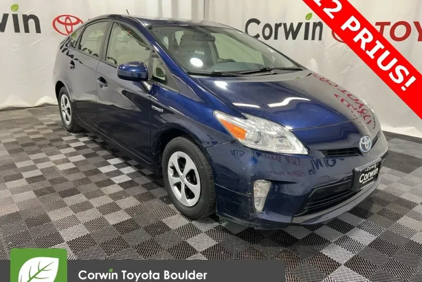 2012 Toyota Prius Two photo 1