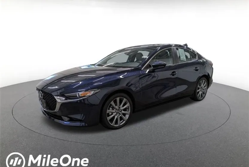 2025 Mazda Mazda3 2.5 s Preferred photo 1