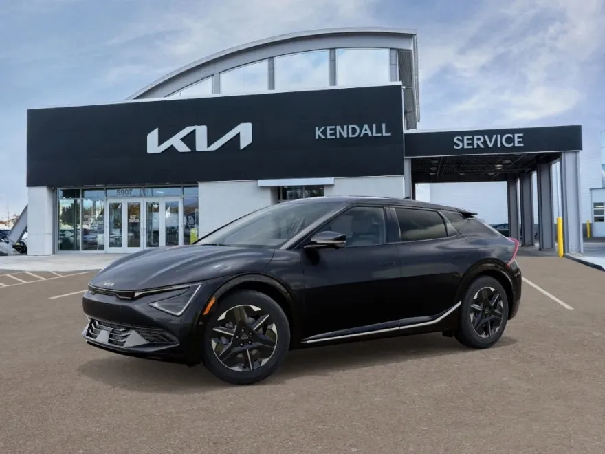 2025 Kia EV6 Wind photo 1