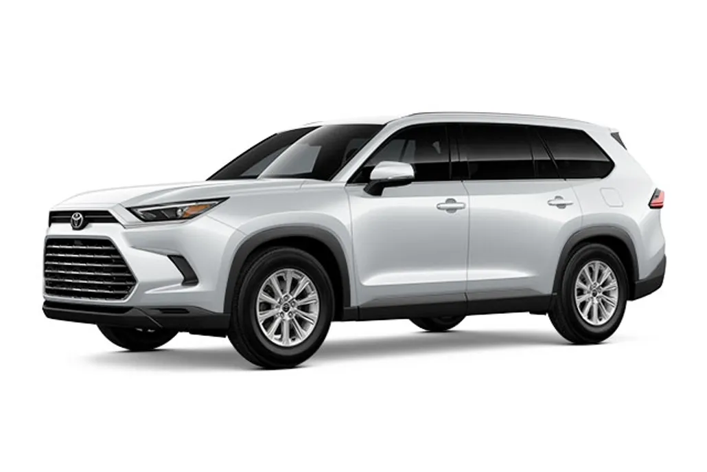 2025 Toyota Grand Highlander XLE photo 1