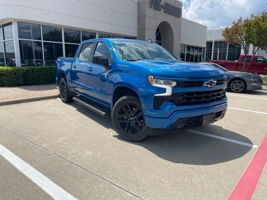 2023 Chevrolet Silverado 1500 RST photo 1
