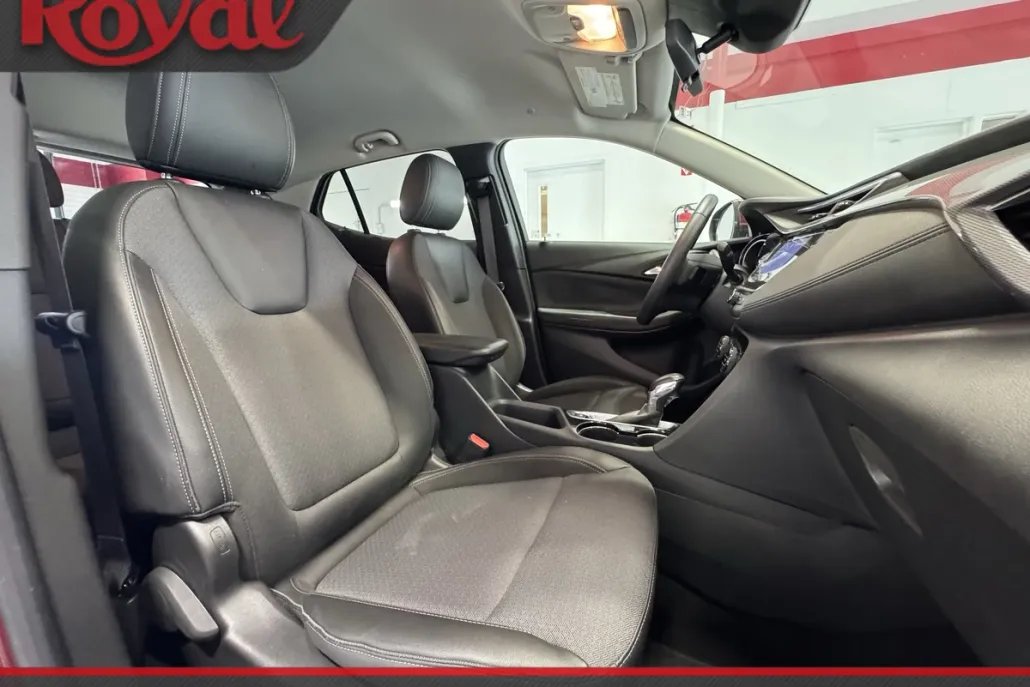 2022 Buick Encore GX Select photo 1