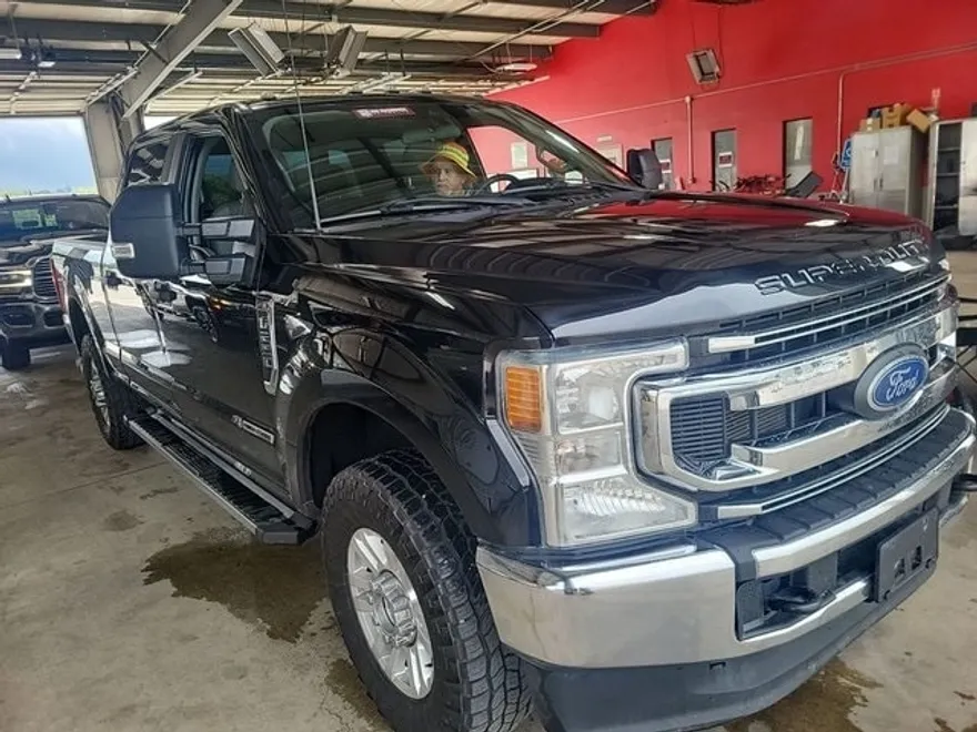 2022 Ford F-250 XL photo 1