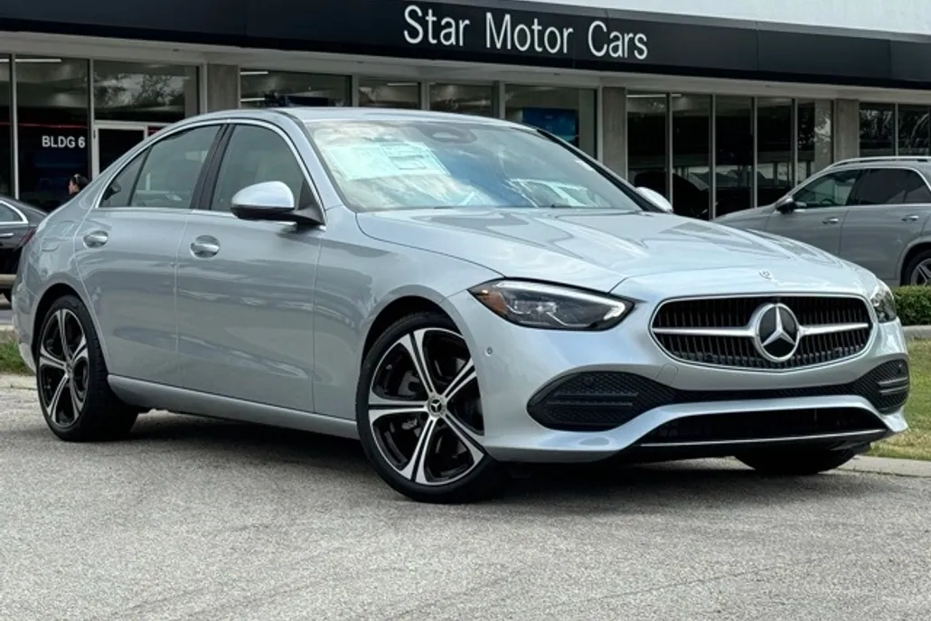 2024 Mercedes Benz C 300 photo 1