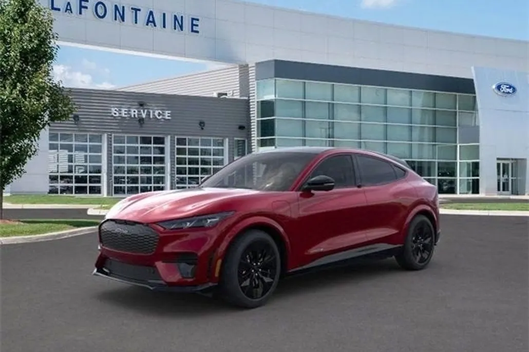 2025 Ford Mustang Mach-E GT photo 1