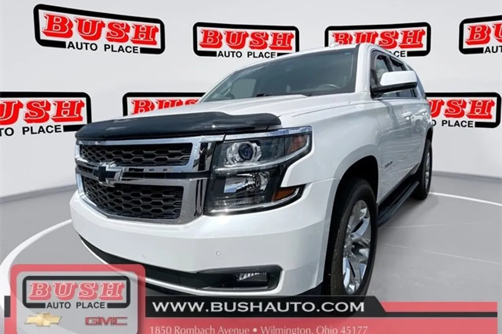 2016 Chevrolet Tahoe LT photo 1
