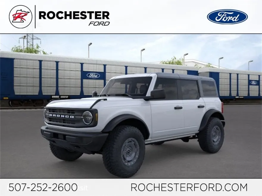 2025 Ford Bronco Base photo 1
