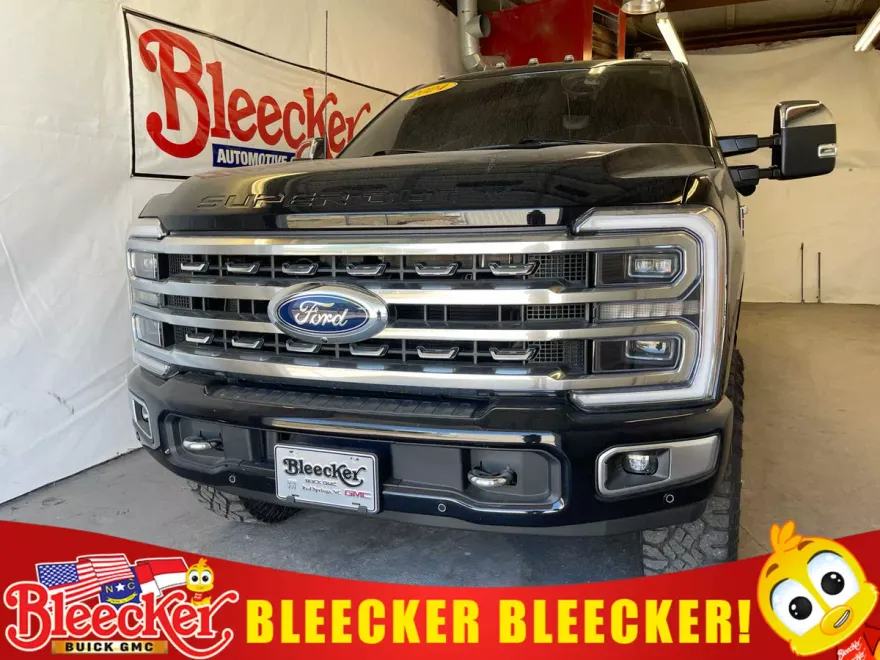 2024 Ford F-350 Platinum photo 1