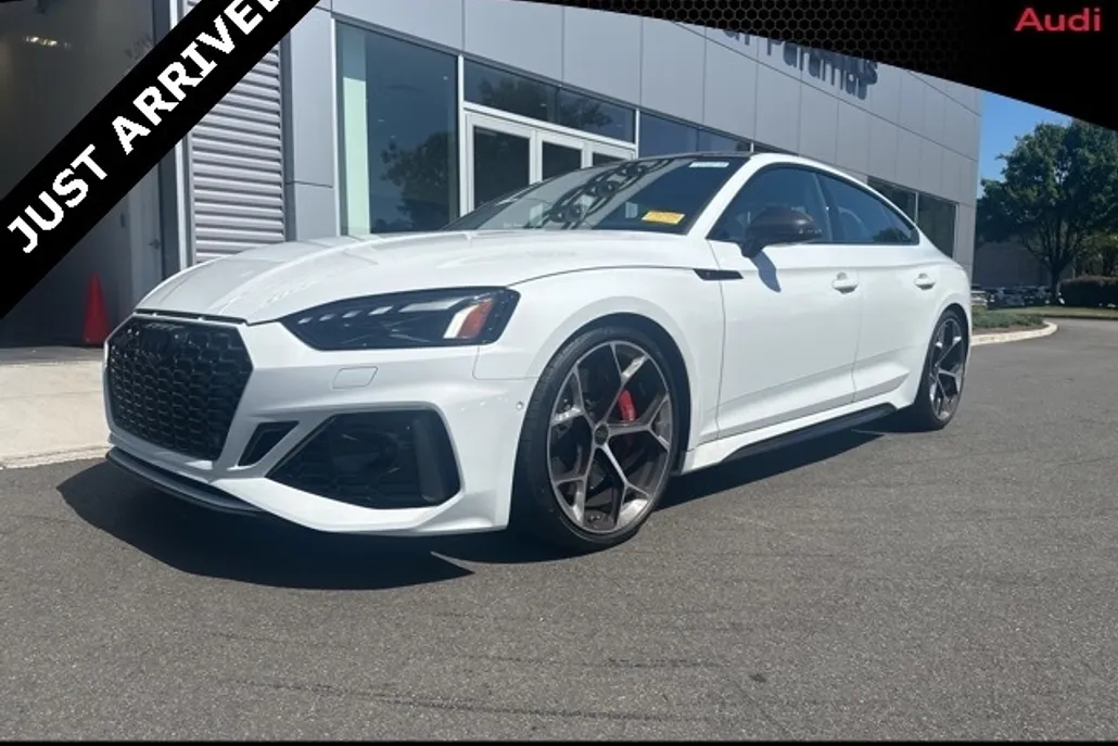2025 Audi RS 5 Sportback photo 1