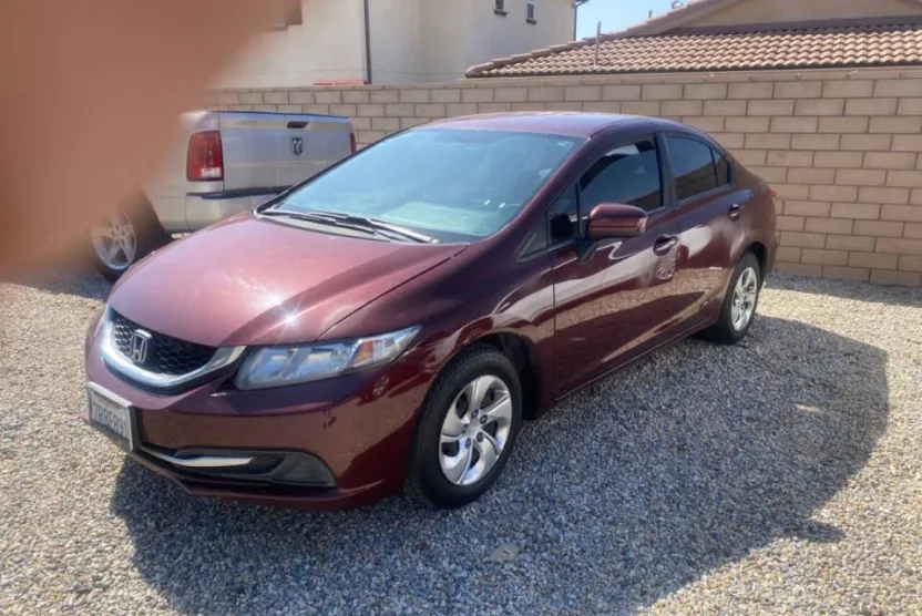 2015 Honda Civic LX photo 1