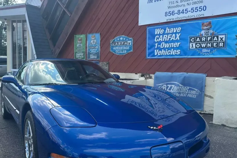 2002 Chevrolet Corvette Coupe photo 1