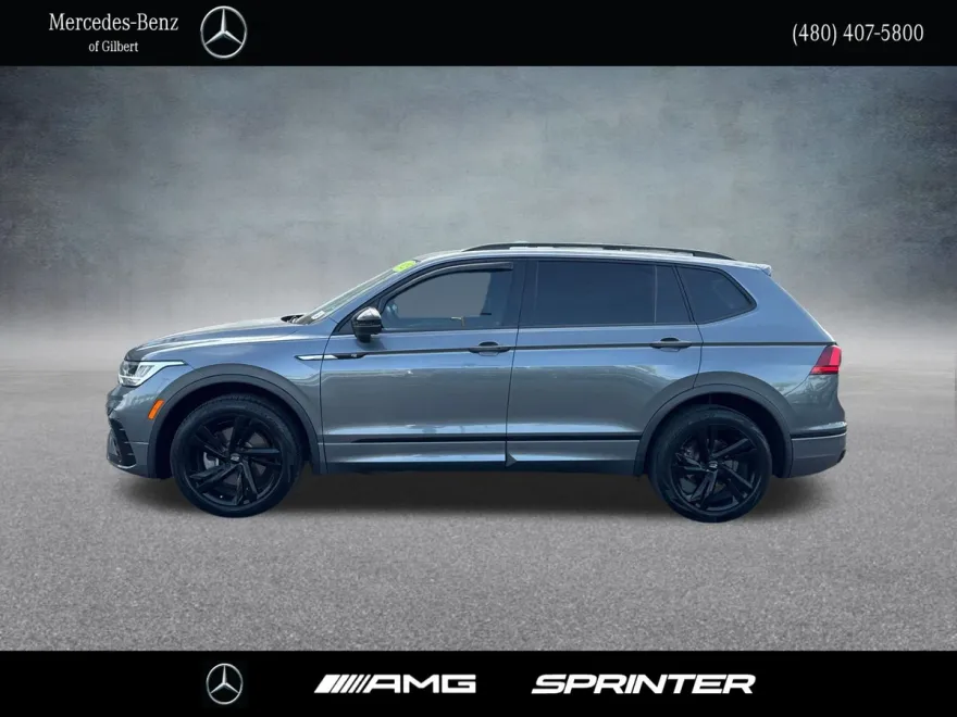 2023 Volkswagen Tiguan SE R-Line Black photo 1