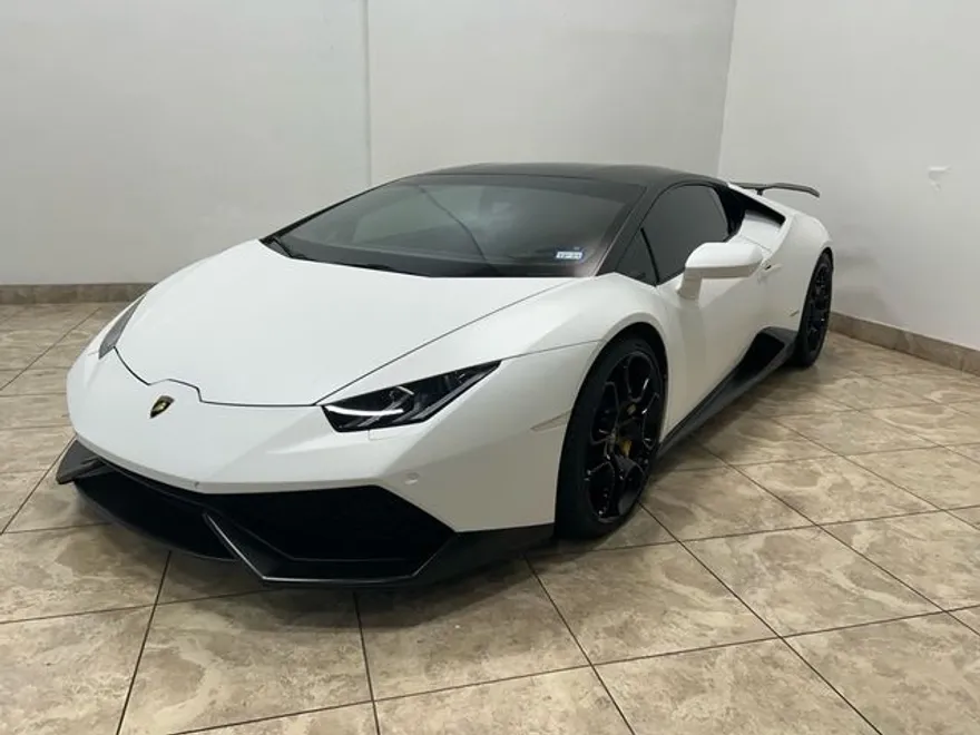 2015 Lamborghini Huracan LP 610-4 photo 1