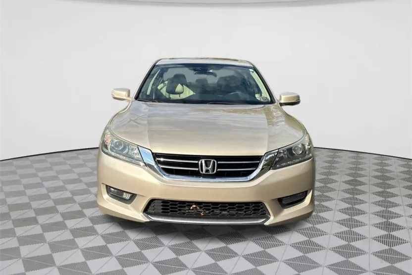 2015 Honda Accord EX-L photo 1