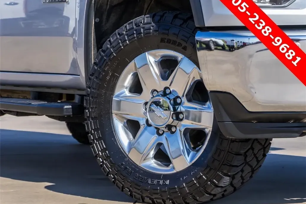 2020 Chevrolet Silverado 2500HD LTZ Z71 photo 1