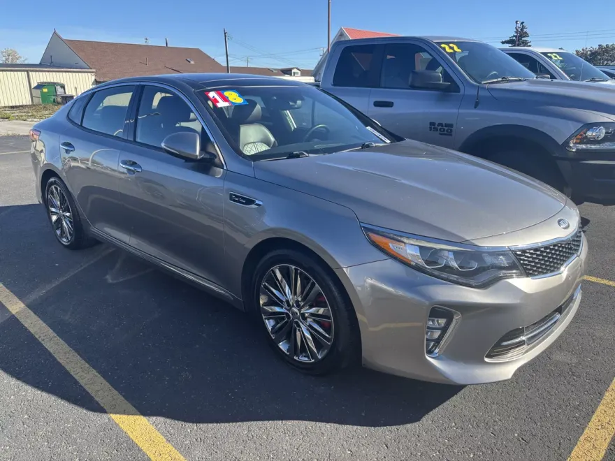 2018 Kia Optima SX Turbo photo 1