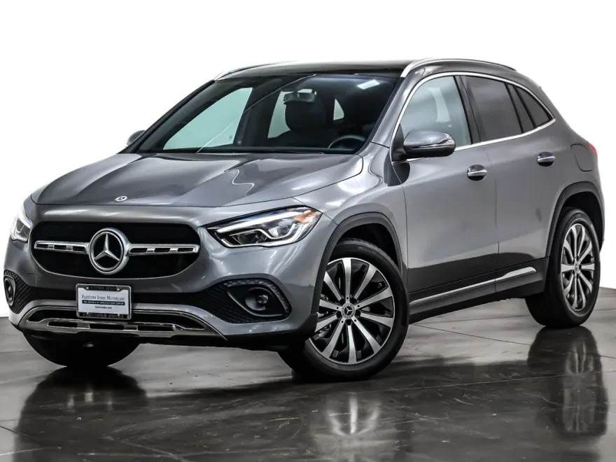 2023 Mercedes Benz GLA 250 4MATIC photo 1