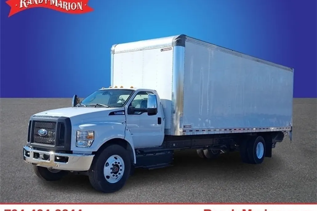 2023 Ford F-650 photo 1