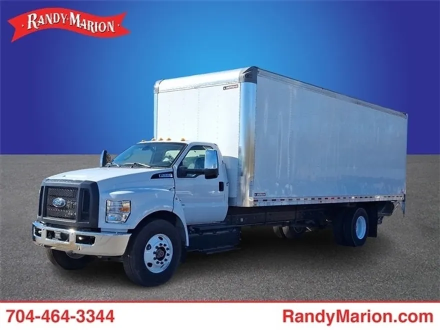 2023 Ford F-650 photo 1