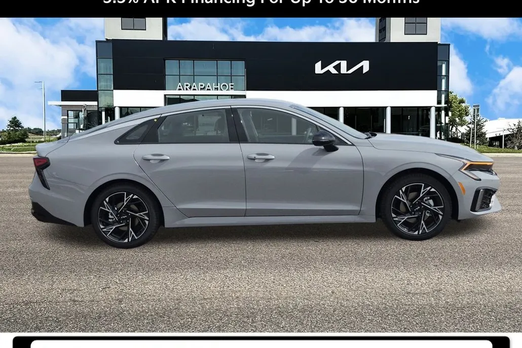 2026 Kia K5 GT-Line photo 1