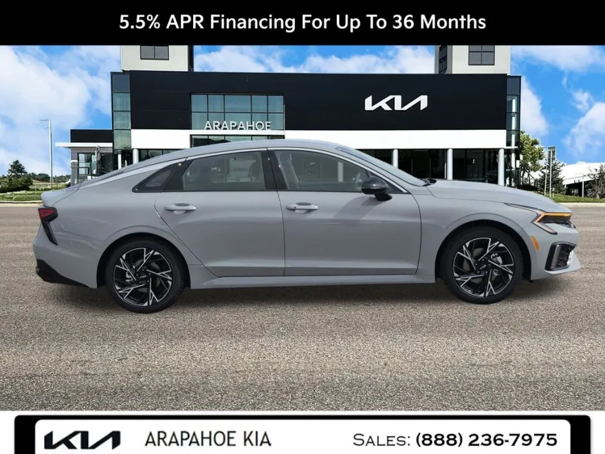 2026 Kia K5 GT-Line photo 1