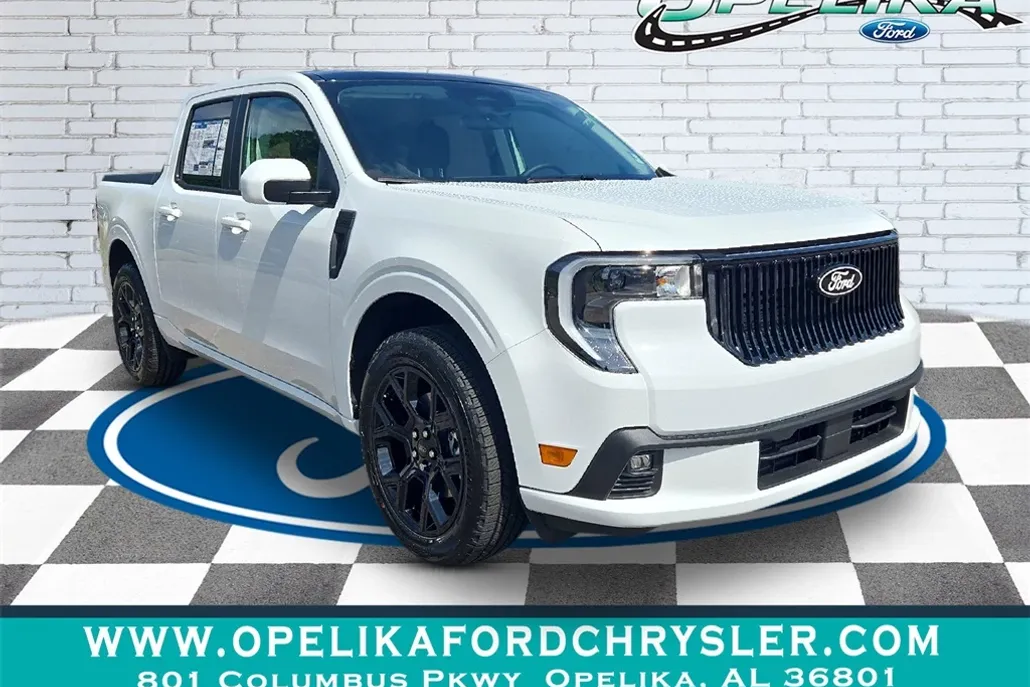 2025 Ford Maverick photo 1