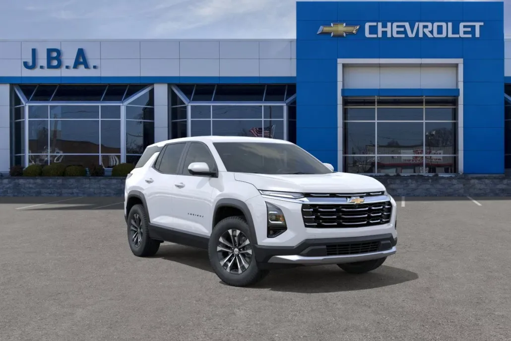 2026 Chevrolet Equinox LT photo 1