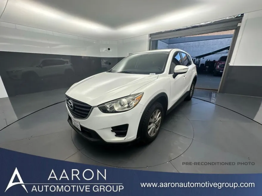 2016 Mazda CX-5 Sport photo 1