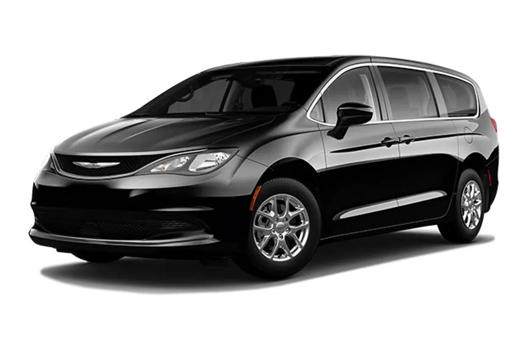 2025 Chrysler Voyager LX photo 1