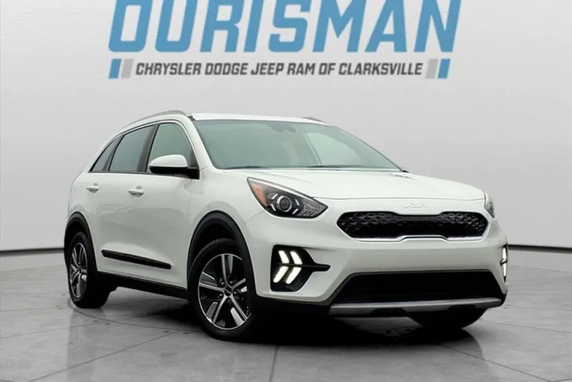 2022 Kia Niro Plug-In Hybrid LXS photo 1