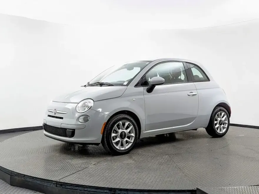 2017 Fiat 500 Pop photo 1