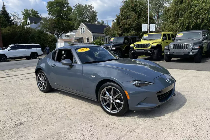 2021 Mazda MX-5 Miata Miata RF Grand Touring photo 1