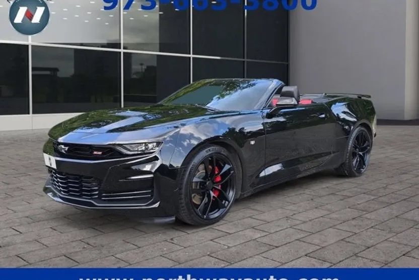 2023 Chevrolet Camaro 2SS photo 1