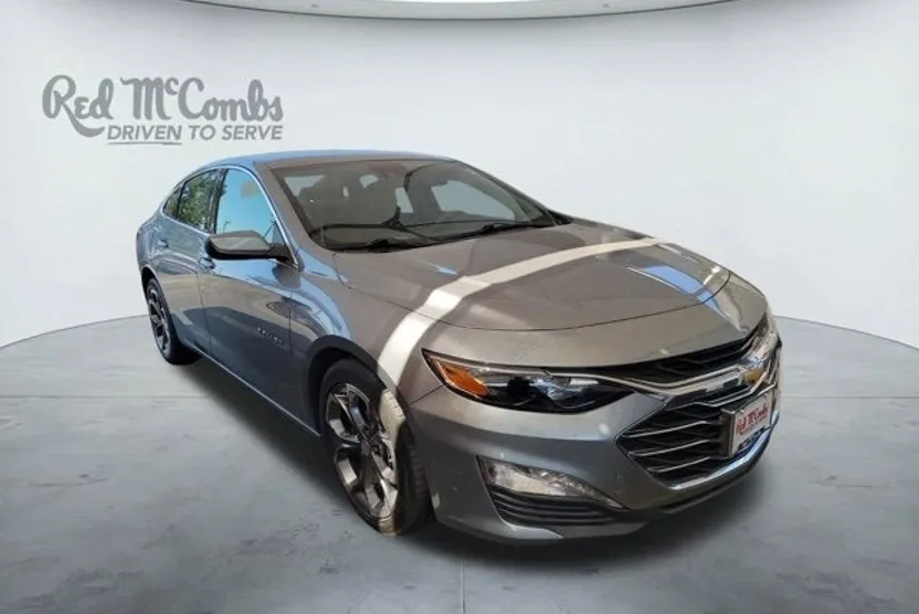 2024 Chevrolet Malibu 1LT photo 1