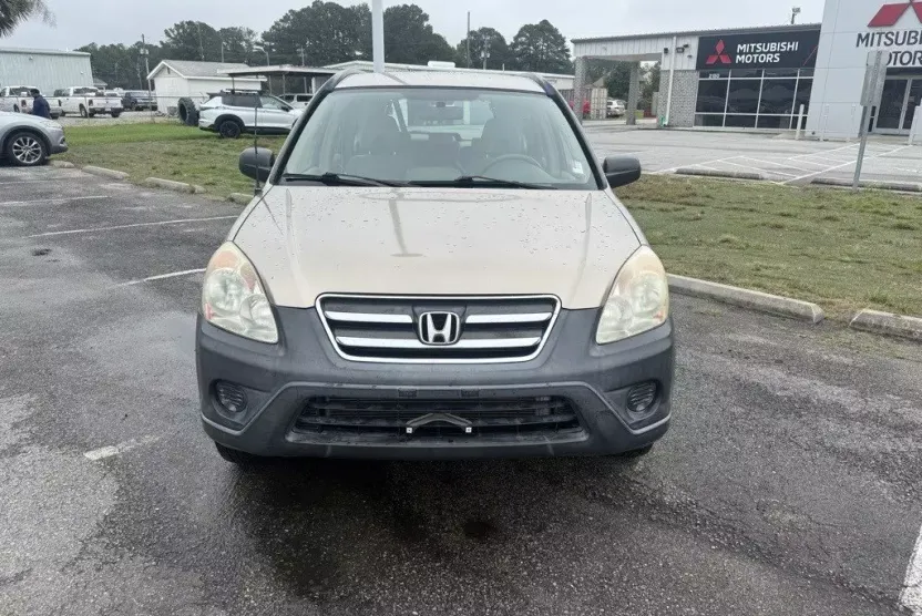 2005 Honda CR-V LX photo 1